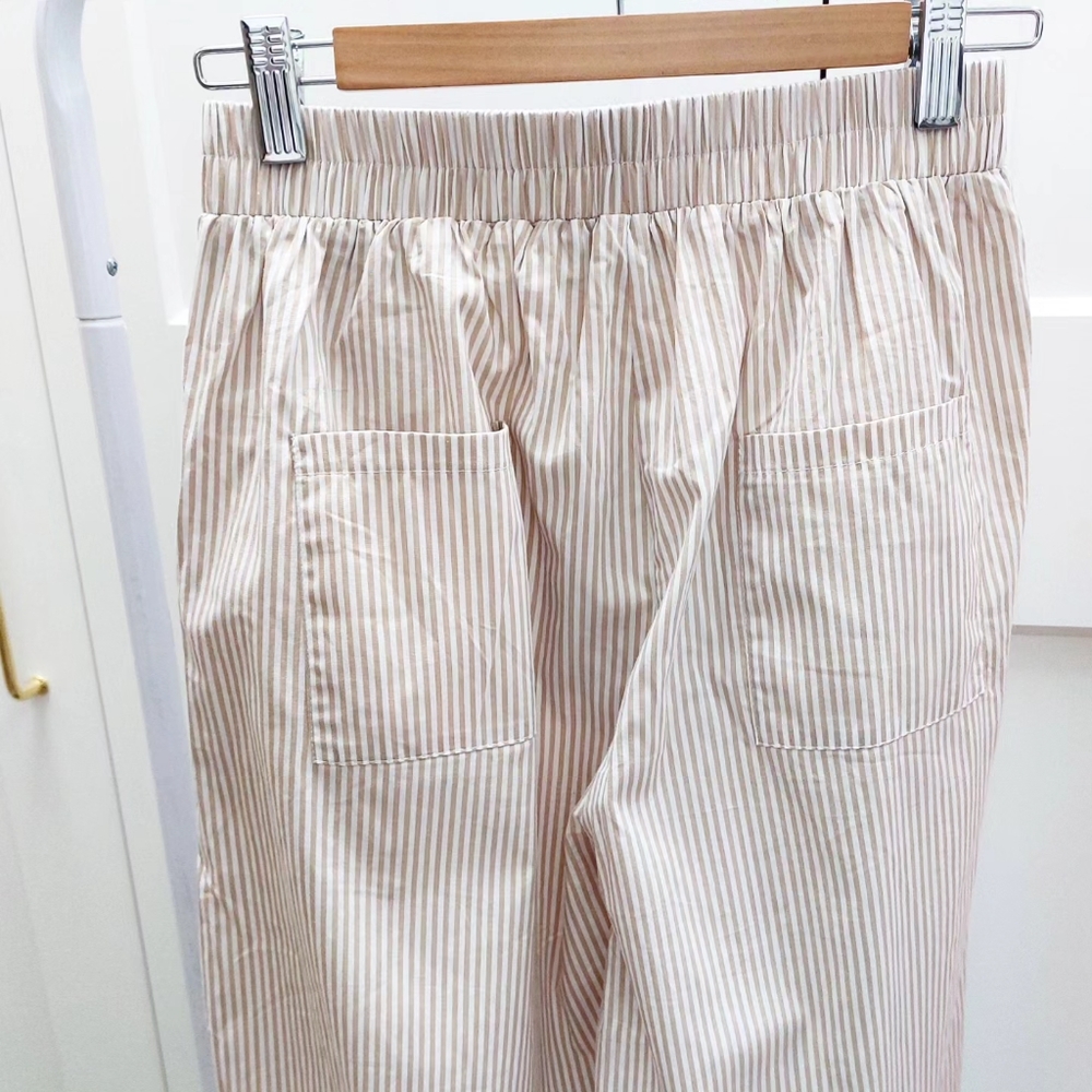 PrettyLittleThing pin striped wide leg trousers size 8 BNWT - Picture 3 of 9